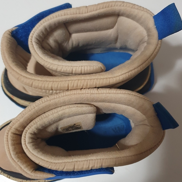 ZARA Quilted Technical Boots - Picture 2 of 4